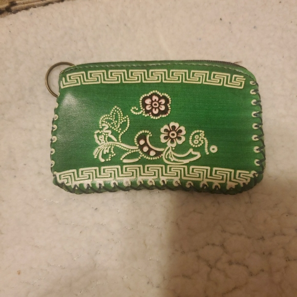 NWOT green leather coin purse - Picture 5 of 5